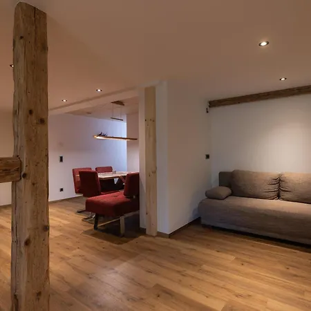 Hirschbach Apartment