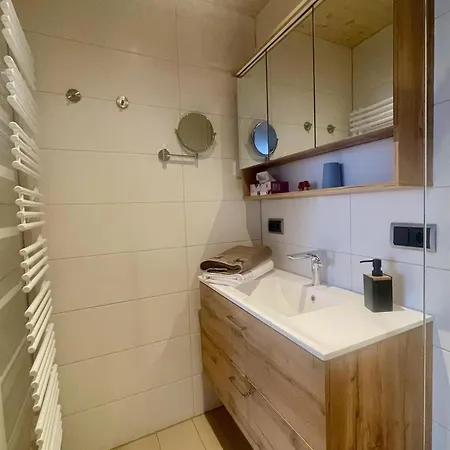 Hirschbach Apartment *